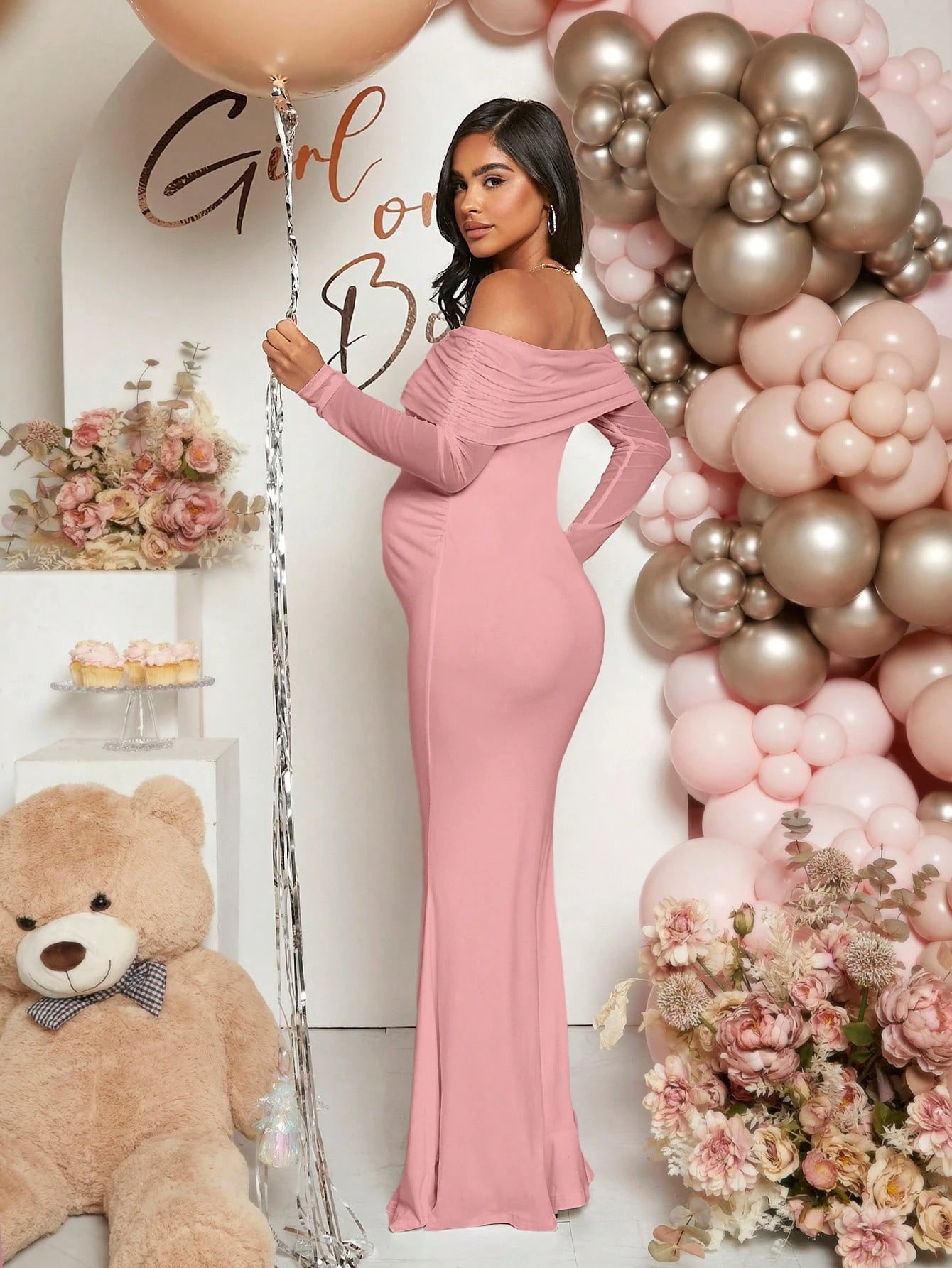 Pregnancy-friendly off-shoulder mermaid-style long-sleeve dress